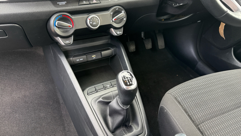 Kia Stonic 1.0T GDi 99 2 5dr Petrol Estate